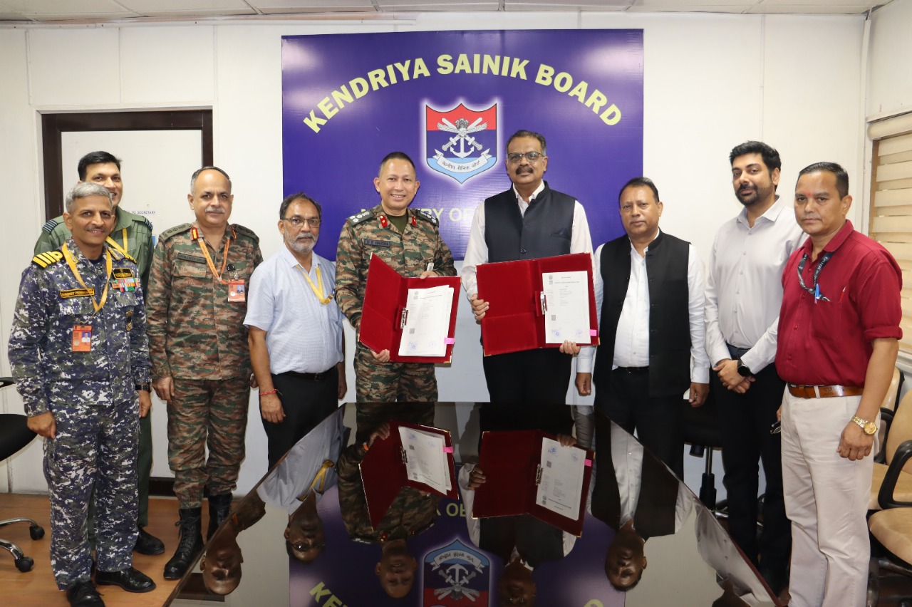 बलिदान की भावना का सम्मान: आरईसी ने पूर्व सैनिकों के बच्चों, शहीदों के परिवारों और युद्ध विधवाओं के कल्याण के लिए ₹20 करोड़ की सीएसआर सहायता प्रदान की