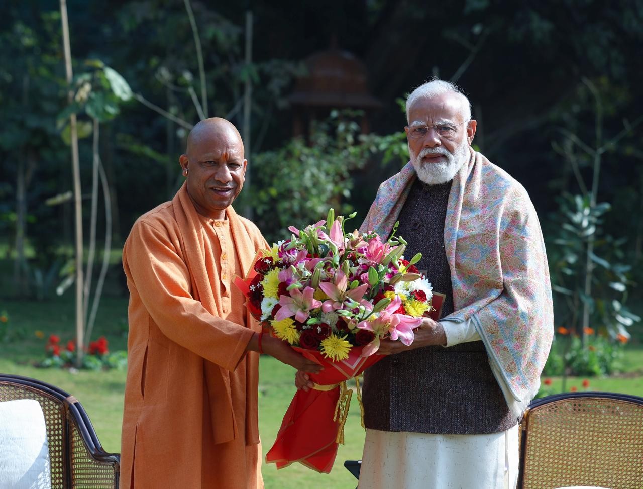 माननीय मुख्यमंत्री योगी आदित्यनाथ ने आज माननीय प्रधान मंत्री श्री नरेंद्र मोदी जी एवं जगत प्रकाश नड्डा जी से शिष्टाचार भेंट की
