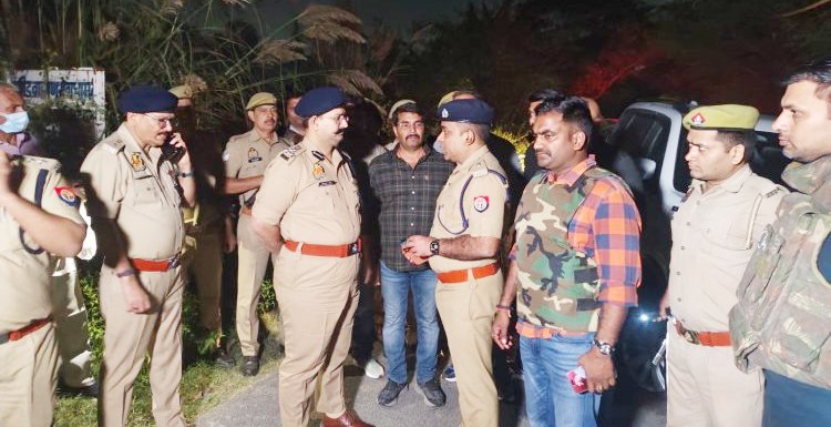 गाजियाबाद में पुलिस मुठभेड़ में एक लाख का इनामी बदमाश धर्मेंद्र उर्फ टिड्डी ढेर, तीन पुलिसकर्मी घायल।